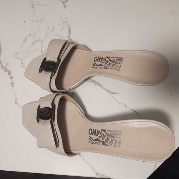 X SOLD X On Another Platform.  Salvatore Ferragamo Kitten Heel Sandals Cream - Picture 8 of 11